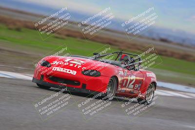 media/Jan-14-2023-CalClub SCCA (Sat) [[d2757389b8]]/Group 6/Race (Sunset)/